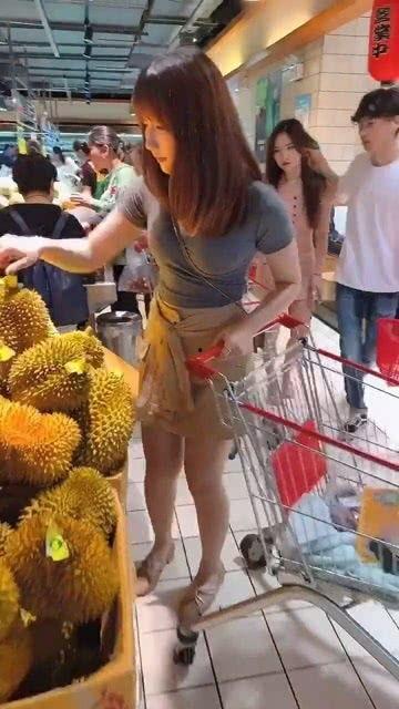 别人吃瓜我吃榴莲,品味人间百态，独享榴莲之味